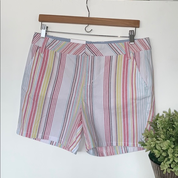 Andrew Marc Pants - Andrew Marc shorts striped pocket NWT 5” inseam 4